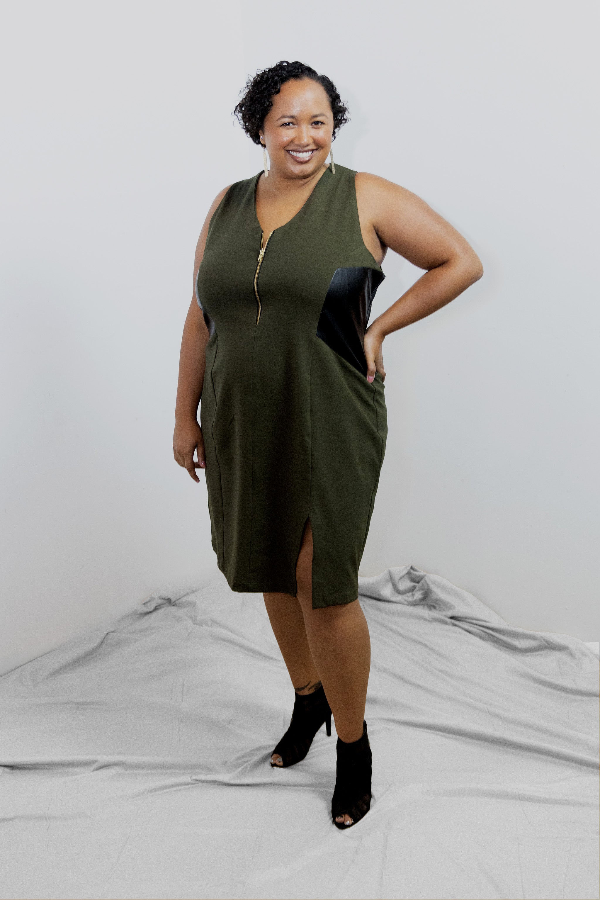 Body-con Dress 4X/5X / Bordeaux w/ Black faux leather Body-con Dress 4X/5X / Bordeaux w/ Black faux leather